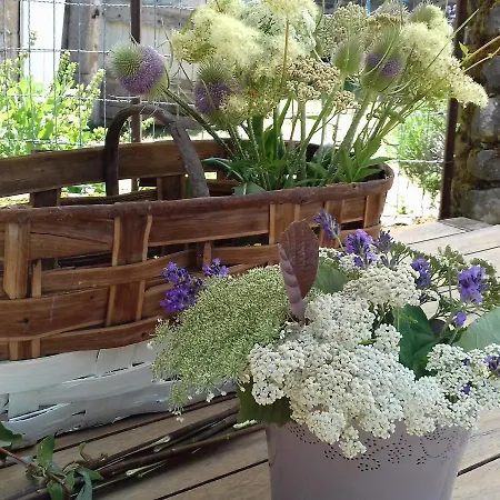 Esprit Nature Reve D'etoiles Bed & Breakfast 3*